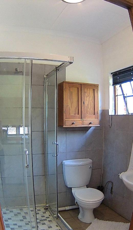 Kuru-Kuru Guesthouse Куруман Екстериор снимка